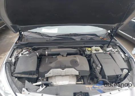 2015 Chevrolet Malibu 2Lt z USA, uszkodzony, nr VIN 1G11D5SL9FU121584